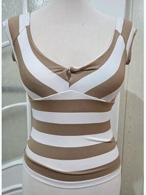 Vintage XOXO brown and white striped, cap-sleeve top Size M